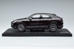 Porsche Cayenne Turbo Coupe Mahagoni Norev 1:18 WAP0213190K Metall — Bild 4 von 8