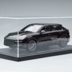 Porsche Cayenne Turbo Coupe Mahagoni Norev 1:18 WAP0213190K Metall - image 7 of 8