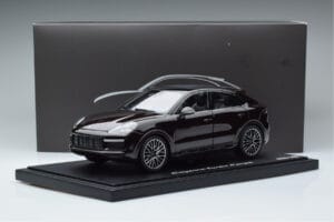 Porsche Cayenne Turbo Coupe Mahagoni Norev 1:18 WAP0213190K Metall — Bild 8 von 8