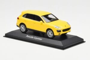Porsche Cayenne 92A Gelb MaxiChamps 1:43 940063201 Metall — Bild 3 von 4