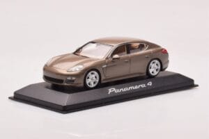 Porsche Panamera 970 4 Beige Metallic Minichamps 1:43 WAP02000319 Metall — Bild 2 von 4