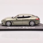 Porsche Panamera 970 S Hybrid Critall Grün Minichamps 1:43