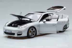 Porsche Panamera 970 Turbo Silber Norev 1:18 187609 Metall — Bild 2 von 7