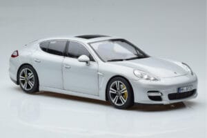 Porsche Panamera 970 Turbo Silber Norev 1:18 187609 Metall — Bild 5 von 7