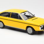 Renault 15 TL Gelb Schwarz Norev 1:18 - image 4 of 6
