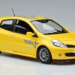 Renault Clio RS Mk3 F1 Team Norev 1:18 185236 Metall - image 5 of 7