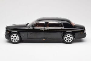 Rolls-Royce Phantom VII EWB Diamond Schwarz Kyosho 1:18 08841DBK2 Metall — Bild 4 von 8