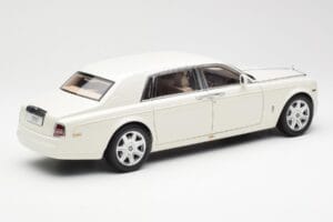Rolls-Royce Phantom VII EWB English Weiss Kyosho 1:18 08841EW2 Metall — Bild 3 von 8
