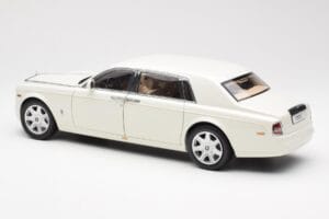 Rolls-Royce Phantom VII EWB English Weiss Kyosho 1:18 08841EW2 Metall — Bild 7 von 8