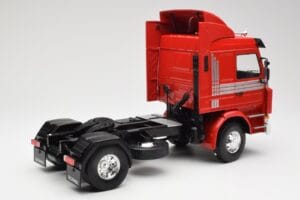 Scania 143M 470 Topline Rot MCG 1:18 MCG18142 Metall — Bild 3 von 8