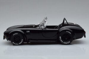 Shelby Cobra 427 S/C Schwarz Kyosho 1:18 08048BK Metall — Bild 4 von 9