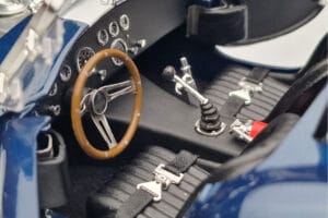 Shelby Cobra 427 S/C Dunkelblau Kyosho 1:18 08048DBL Metall — Bild 7 von 9