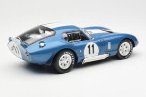 Shelby Daytona Cobra Coupe #11 S. Thompson 24 Hours of Le Mans 1965 CMR 1:18 CMR114 Metall — Bild 3 von 8
