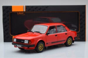 Skoda 130 LR Rot IXO 1:18 18CMC159 Metall — Bild 6 von 6