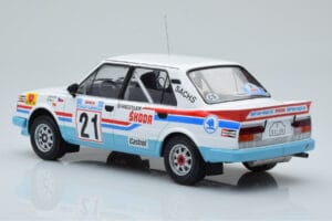 Skoda 130 LR #21 L. Krecek / B. Motl Rally Acropolis 1986 IXO 1:18 18RMC157A Metall — Bild 4 von 6