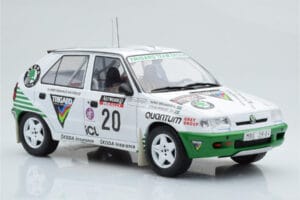 Skoda Felicia #20 S. Blomqvist / B. Cederberg Rally RAC Lombard 1995 IXO 1:18 18RMC147 Metall — Bild 4 von 6