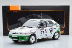 Skoda Felicia #27 P. Sibera / P. Gross Rally RAC Lombard 1995 IXO 1:18 18RMC148 Metall — Bild 6 von 6