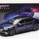 Skoda Octavia Pro Blau FAW 1:18 - image 8 of 8