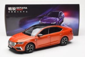 Skoda Octavia Pro Orange FAW 1:18 ZMR000006ORA Metall — Bild 8 von 8