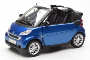 Smart Fortwo 451 Cabrio Blau & Schwarz Minichamps 1:18 150036330 Metall — Bild 2 von 8