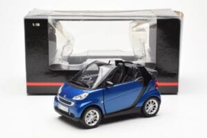 Smart Fortwo 451 Cabrio Blau & Schwarz Minichamps 1:18 150036330 Metall — Bild 8 von 8
