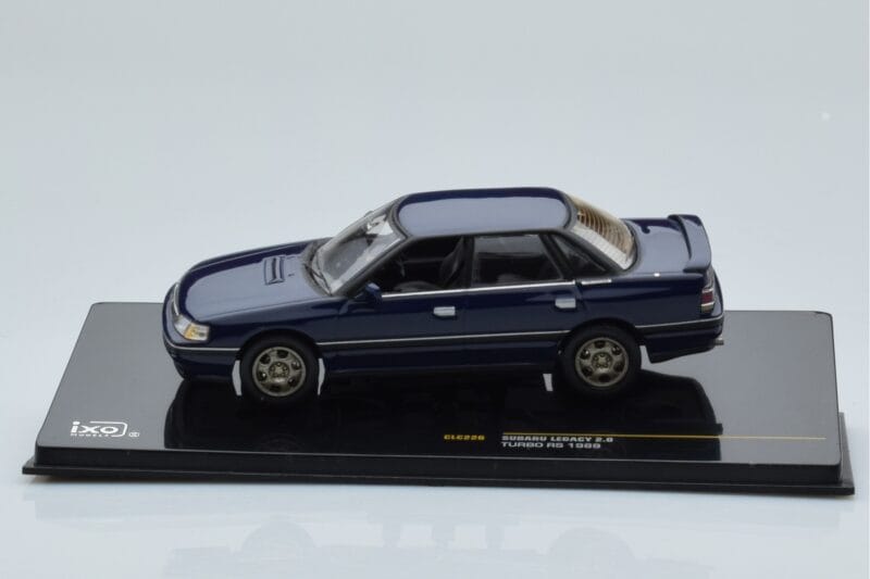 Subaru Legacy BC 2.0 Turbo RS Blau IXO 1:43