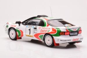 Toyota Celica Turbo 4WD ST185 #1 J. Kankkunen / J. Piironen Safari Rally 1993 IXO 1:18 18RMC150A Metall — Bild 5 von 6