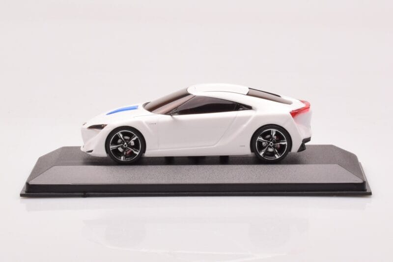 Toyota FT-HS Weiß Minichamps 1:43