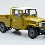Toyota Land Cruiser 40 4x4 Pickup Oliv Kyosho 1:18 - image 6 of 8