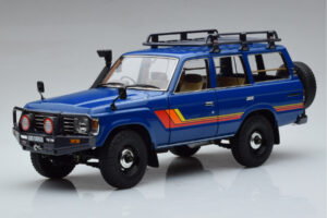 Toyota Land Cruiser 60 Blau Mit Optionalem Zubehör Kyosho 1:18