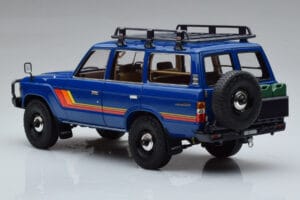 Toyota Land Cruiser 60 Blau Mit Optionalem Zubehör Kyosho 1:18 08956XBL Metall — Bild 6 von 11