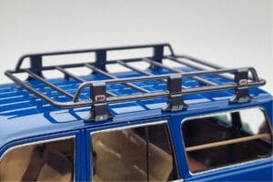 Toyota Land Cruiser 60 Blau Mit Optionalem Zubehör Kyosho 1:18 08956XBL Metall — Bild 7 von 11