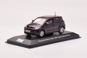 Toyota Urban Cruiser Violett Metallic Minichamps 1:43 403166963 Metall — Bild 2 von 4