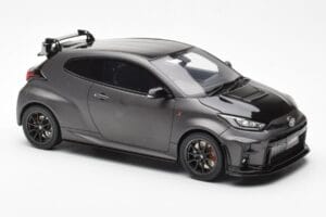 Toyota GR Yaris Circuit Package Schwarz Otto 1:18 OT1046 Metall — Bild 4 von 6