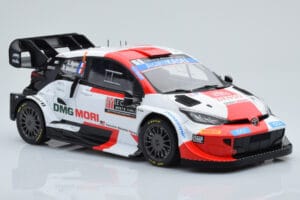 Toyota GR Yaris Rally1 #1 S. Ogier / B. Veillas Rally Monte Carlo 2022 IXO 1:18 18RMC151B Metall — Bild 4 von 6
