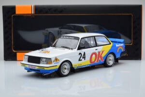 Volvo 240 Turbo Beckers #24 P.G. Andersson Nurburgring 1985 IXO 1:18 18RMC105A Metall — Bild 6 von 6