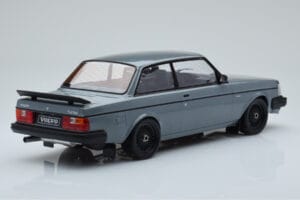Volvo 240 Turbo Grau IXO 1:18 18CMC089 Metall — Bild 2 von 6
