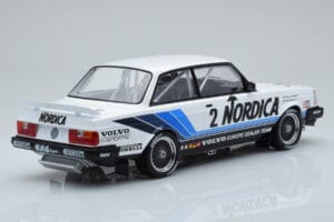 Volvo 240 Turbo Nordica #2 U. Granberg / T. Lindstrom ETCC Brno 1986 IXO 1:18 18RMC088 Metall — Bild 2 von 6