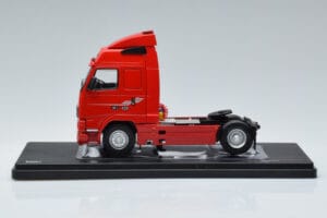 Volvo FH12 Rot IXO 1:43 TR123 Metall — Bild 3 von 6