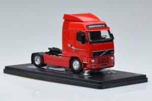 Volvo FH12 Rot IXO 1:43 TR123 Metall — Bild 4 von 6