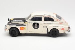 Volvo PV 544 Rally Revell 1:18 8922 Metall — Bild 4 von 8