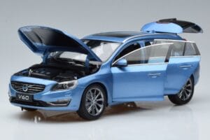Volvo V60 D3 Power Blau FAW 1:18 9430839 Metall — Bild 2 von 7