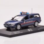 Volvo V70 Garde Frontiere Suisse Minichamps 1:43 - image 2 of 4