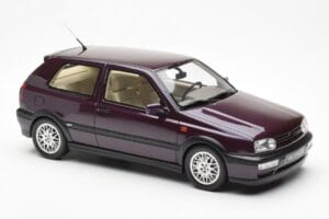 Volkswagen Golf Mk3 VR6 Syncro Dunkel Violett Perleffekt Otto 1:18 OT1052 Resin — Bild 4 von 6