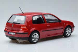 Volkswagen Golf Mk4 Rot Norev 1:18 188573 Metall — Bild 3 von 7