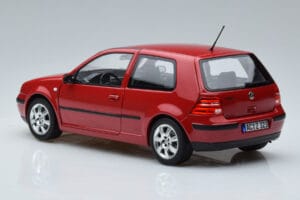 Volkswagen Golf Mk4 Rot Norev 1:18 188573 Metall — Bild 6 von 7