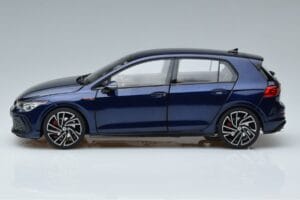 Volkswagen Golf GTI Mk8 Blau Norev 1:18 188594 Metall — Bild 4 von 7