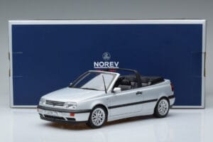 Volkswagen Golf Mk3 Cabriolet Silber Norev 1:18 188468 Metall — Bild 6 von 6