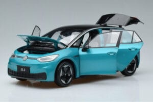 Volkswagen ID.3 Grün FAW 1:18 ZVN000001GRU Metall — Bild 2 von 7