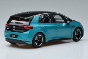 Volkswagen ID.3 Grün FAW 1:18 ZVN000001GRU Metall — Bild 3 von 7